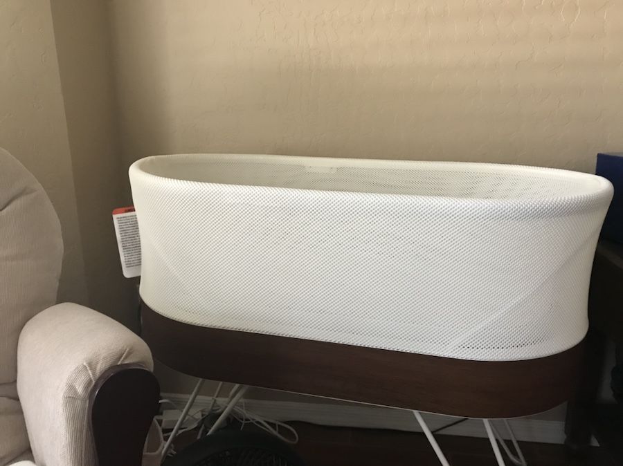 SNOO Smart Sleeper Bassinet (new - unboxed)
