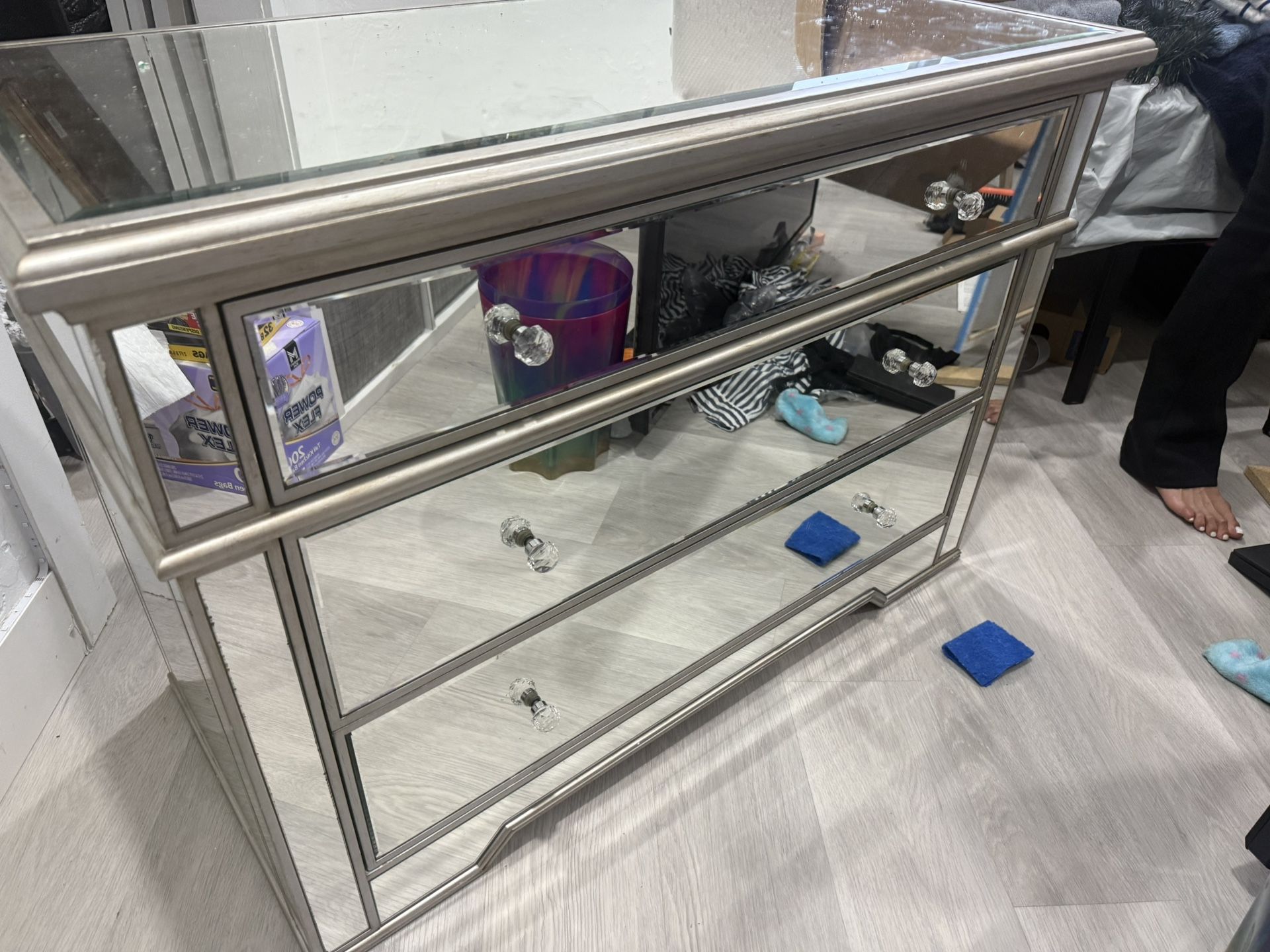 Mirror Dresser