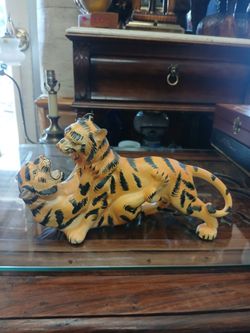 Vintage 1950’s Mid Century Tigers Pacific Japan Ceramic Figure
