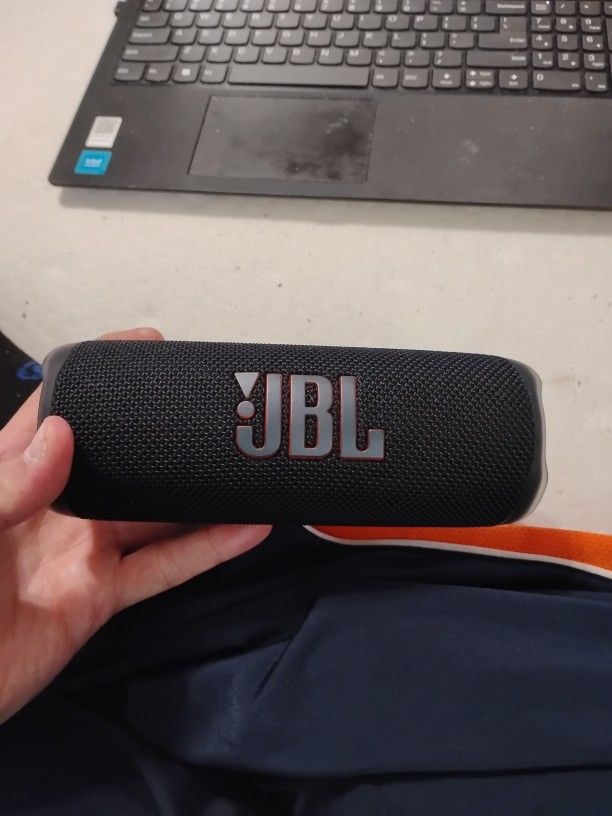 JBL Bluetooth Speaker