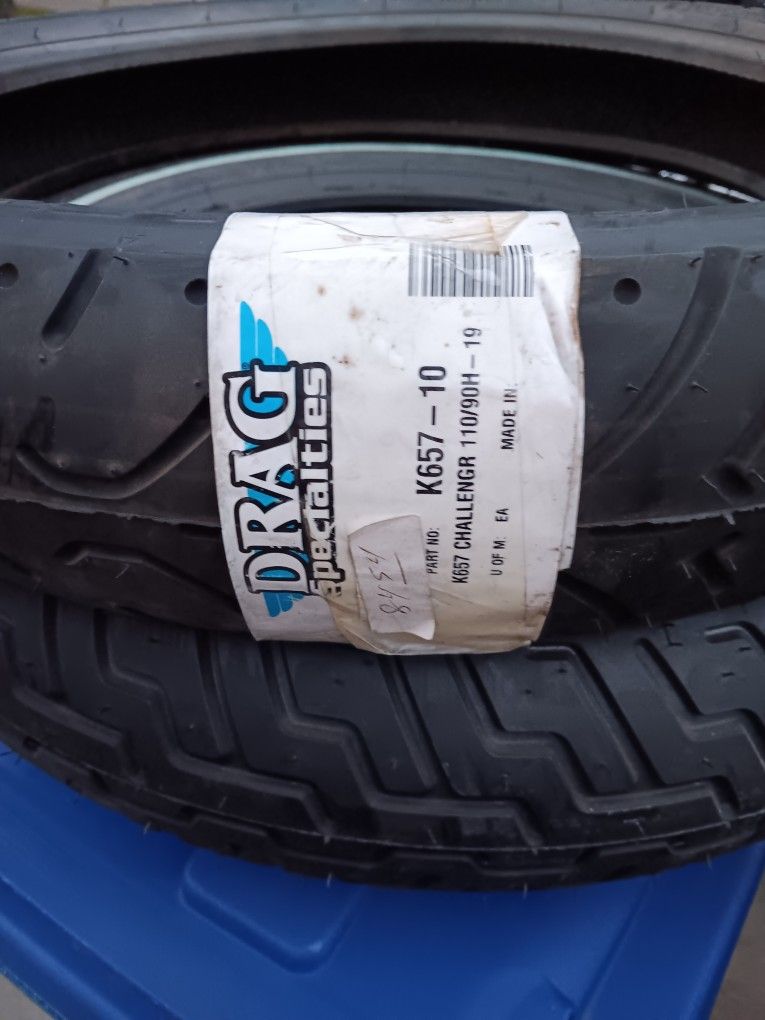 100-90-19 Tire