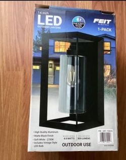 Feit LED Coach Lantern