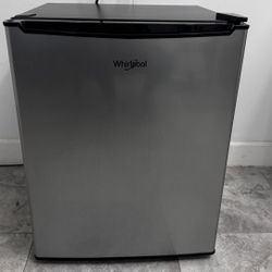 Whirlpool Mini Fridge – Like New – $45