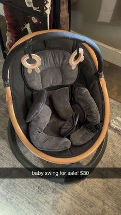 Baby swing