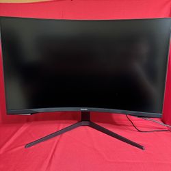 **Samsung Odyssey G7 32” Monitor [Good Condition]**