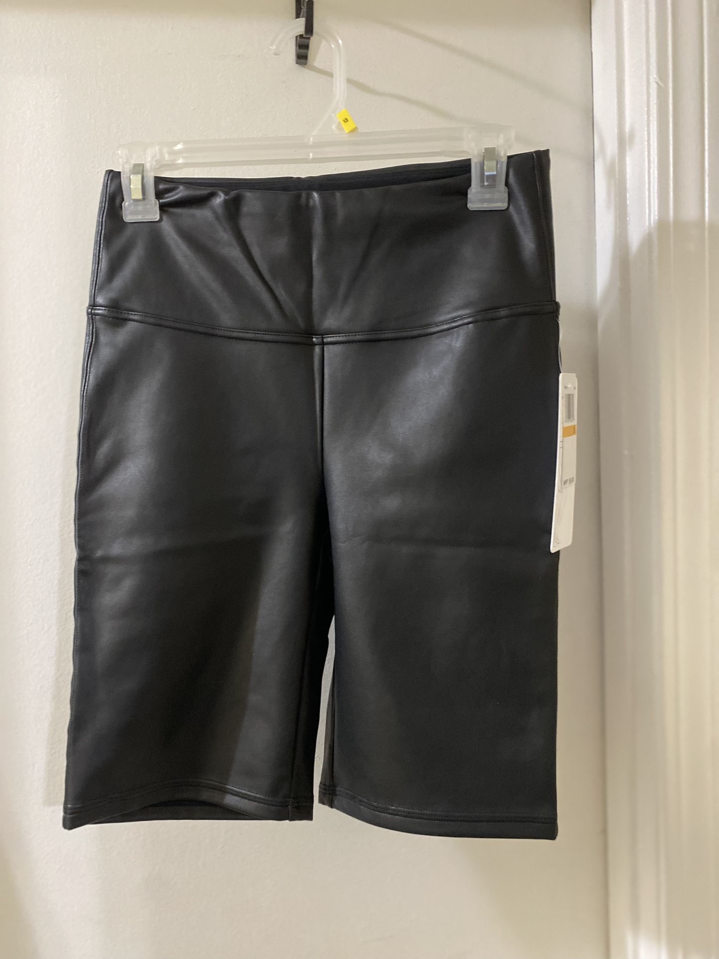 New!!! Faux Leather Shorts ( Woman’s Small)