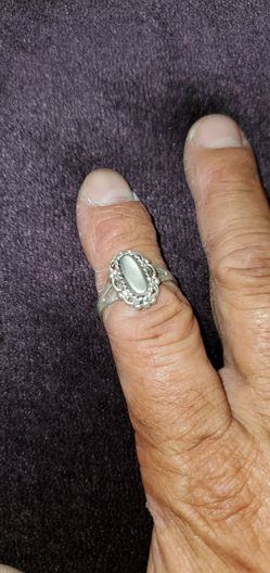 Vintage 60'S Sterling Silver mother-of-pearl Ring Size 9