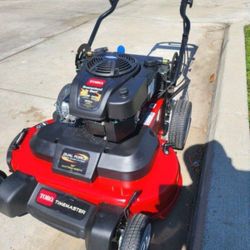TORO GAS 30"IN TIME MASTER 223 CC GAS POWERED SELF PROPELLED LAWN MOWER ( NO GAS)