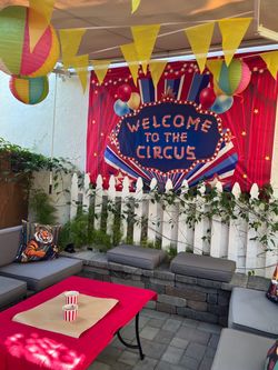 Party circus decorations