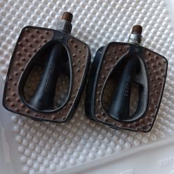 Bike Pedals (1/2" Thread )