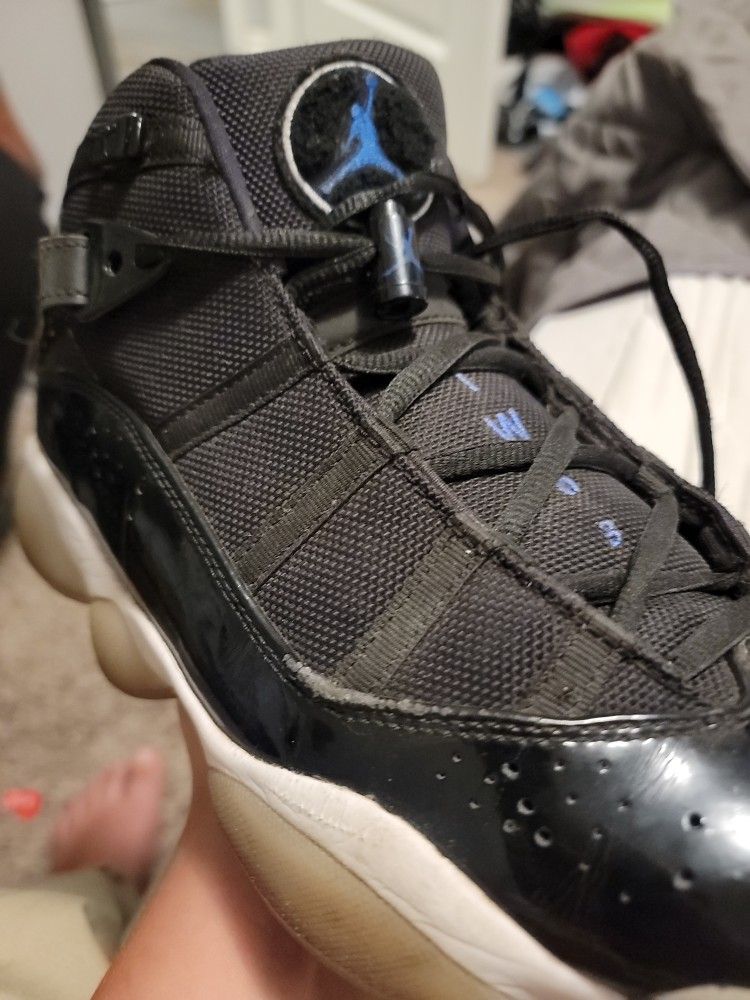 Air Jordan XI