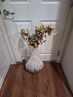 Vase decor