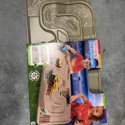 Simplay3 Carry & Go Track Table – Portable Kids Play Table