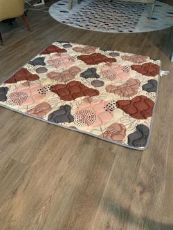 Play-mat 50 by 50