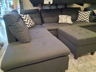 Modern 3PC Sectional with Ottoman