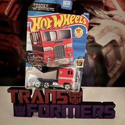  Hot wheels Transformers Optimus Prime 