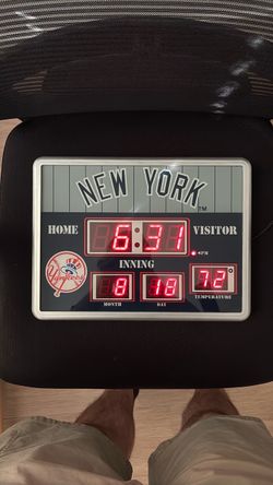 New York Yankees Digital Scoreboard Sign Clock Time Date Temp Tested Works 2006
