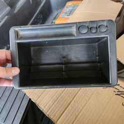 1992 F-150/BroncoTill 1996 Ford Center Coin Insert