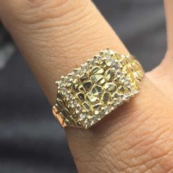 10K Gold Nugget Ring w/ Natural Diamonds 
