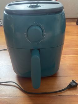 Used Dash 2.6qt Air Fryer