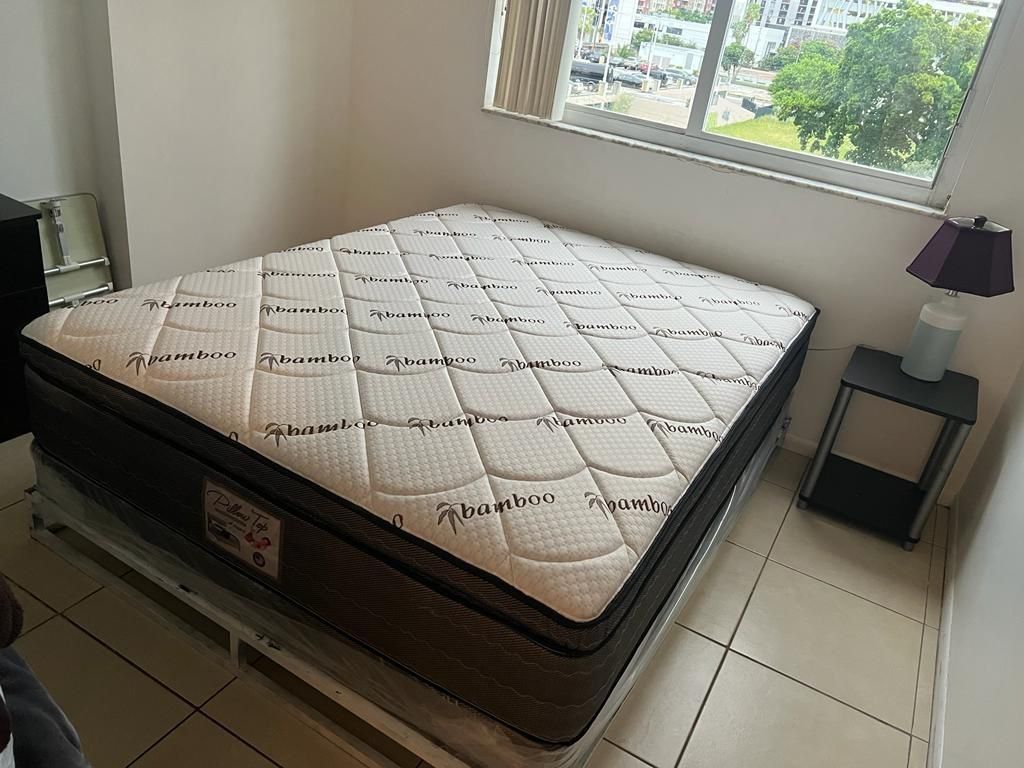 MATTRESS QUEEN SIZE NEW PILLOW TOP AND BOX SPRING 2PCS OFFER DELIVERY