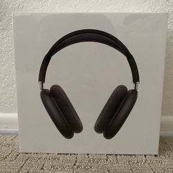 Apple AirPods Max Wireless Over-Ear Headset - Space Gray