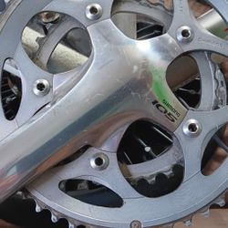 Shimano 105 crankset 