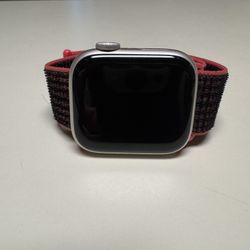 Apple Watch Series 8 41mm Aluminum Case In Starlight