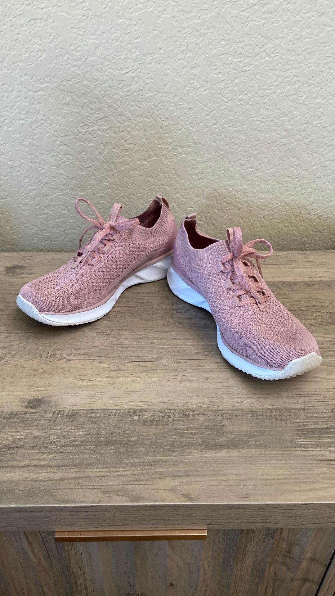 Sketchers Pink Activewear Shoes