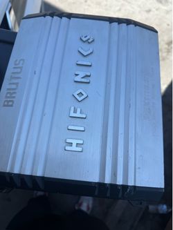 Hifonics bass amp