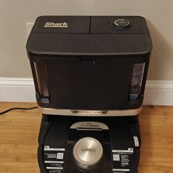 Shark PowerDetect NeverTouch Pro