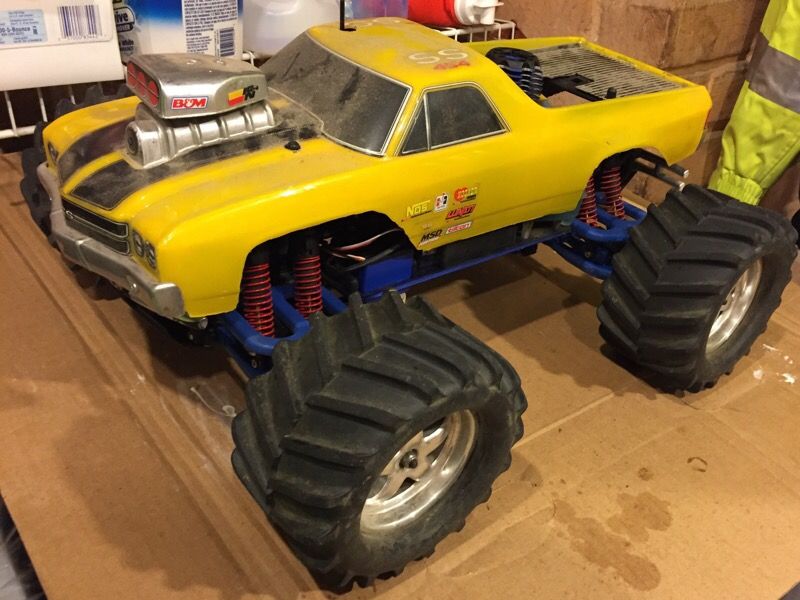 T-Max 3.3 nitro traxxas
