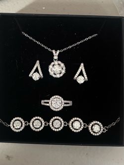 GRA Moissanite jewelry set in Silver New Size 9 1ct