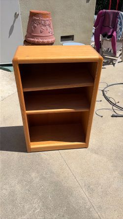 Shelf/bookcase
