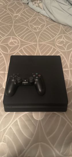 PS4 slime 1tb no cable ! Give me a price just wanna get rid of it