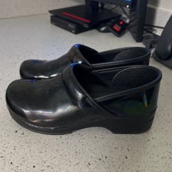 Professional Dansko Clog shoes
