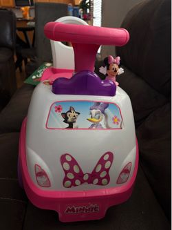 minnie mouse ride-on