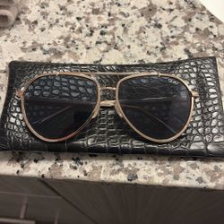 Quay Sunglasses 