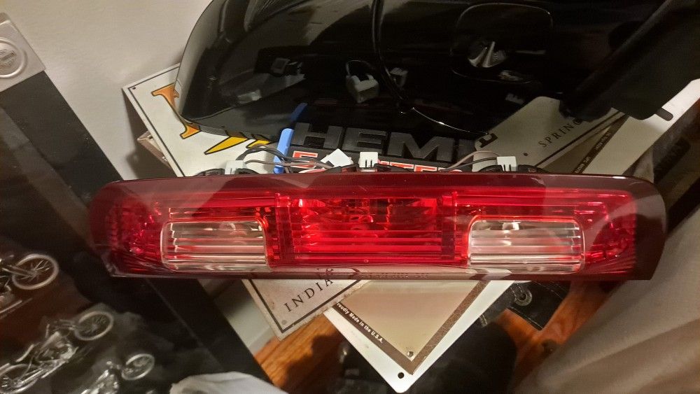 2023/24 Dodge RAM 3rd Brake Light