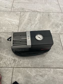 Air compressor