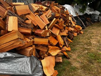 Seasoned (Dry) Douglas Fir Firewood for Sale
