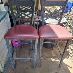 Bar stool