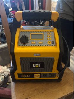 Caterpillar Charger