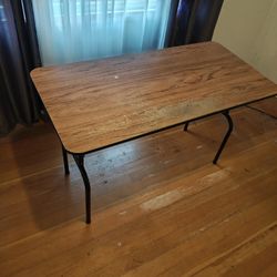 Foldable Table