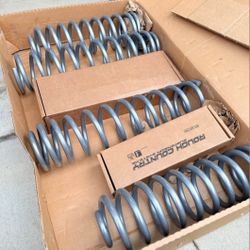 3.25 inch coils and springs for Jeep Jk