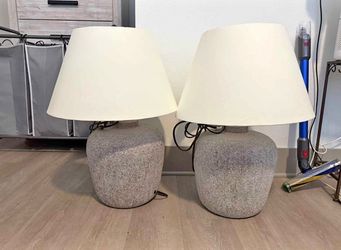Ashley Danry Table Lamps