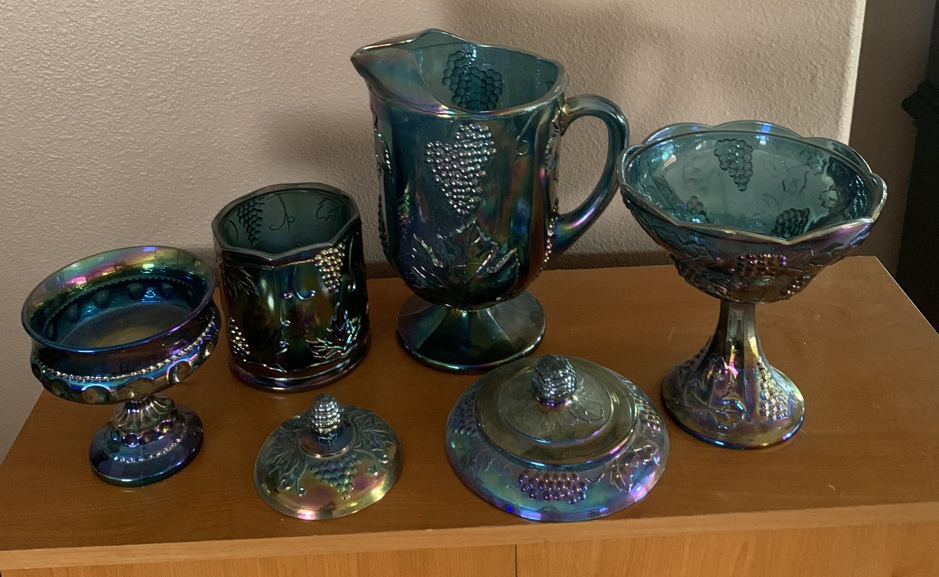 Indiana Harvest Grape Carnival Glass Set
