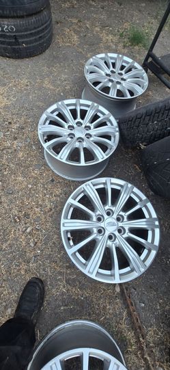 Cadillac wheels