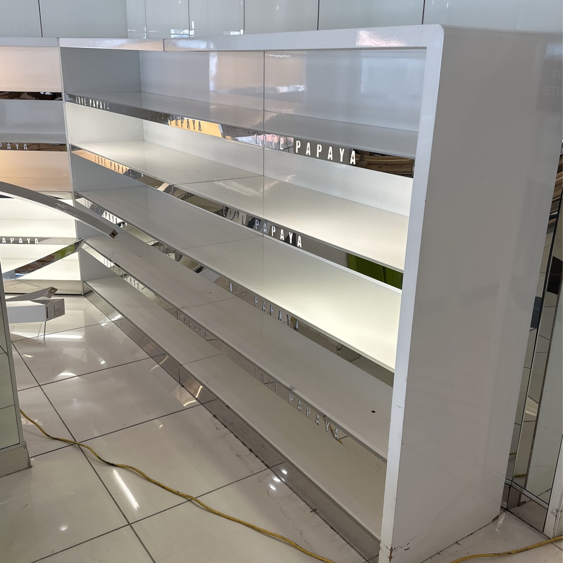 Free Commercial Retail Fixtures for Sale in San Clemente, CA OfferUp