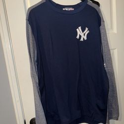 New York Yankees Long Sleeve (XL)
